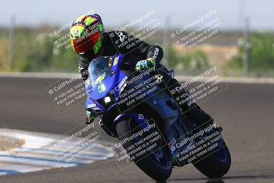 media/Sep-20-2025-TrackDaz (Sat) [[27f0cde673]]/C Group/240pm (Turn 9)/